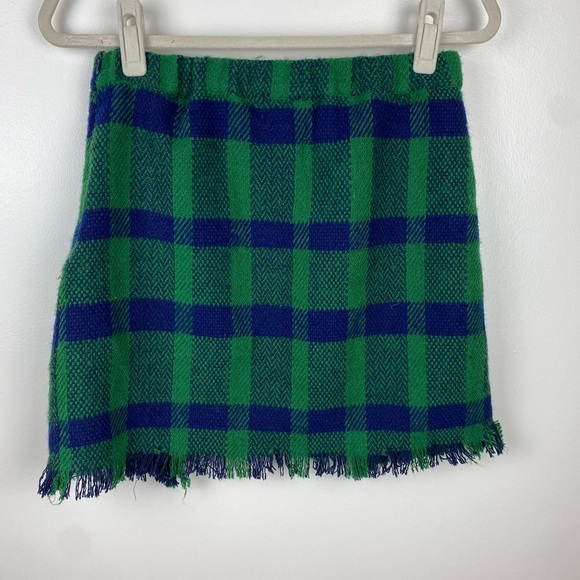 J.O.A SET Plaid Fray Hem Mini Skirt. S small Green/blue abound plaid shirt - Picture 4 of 13